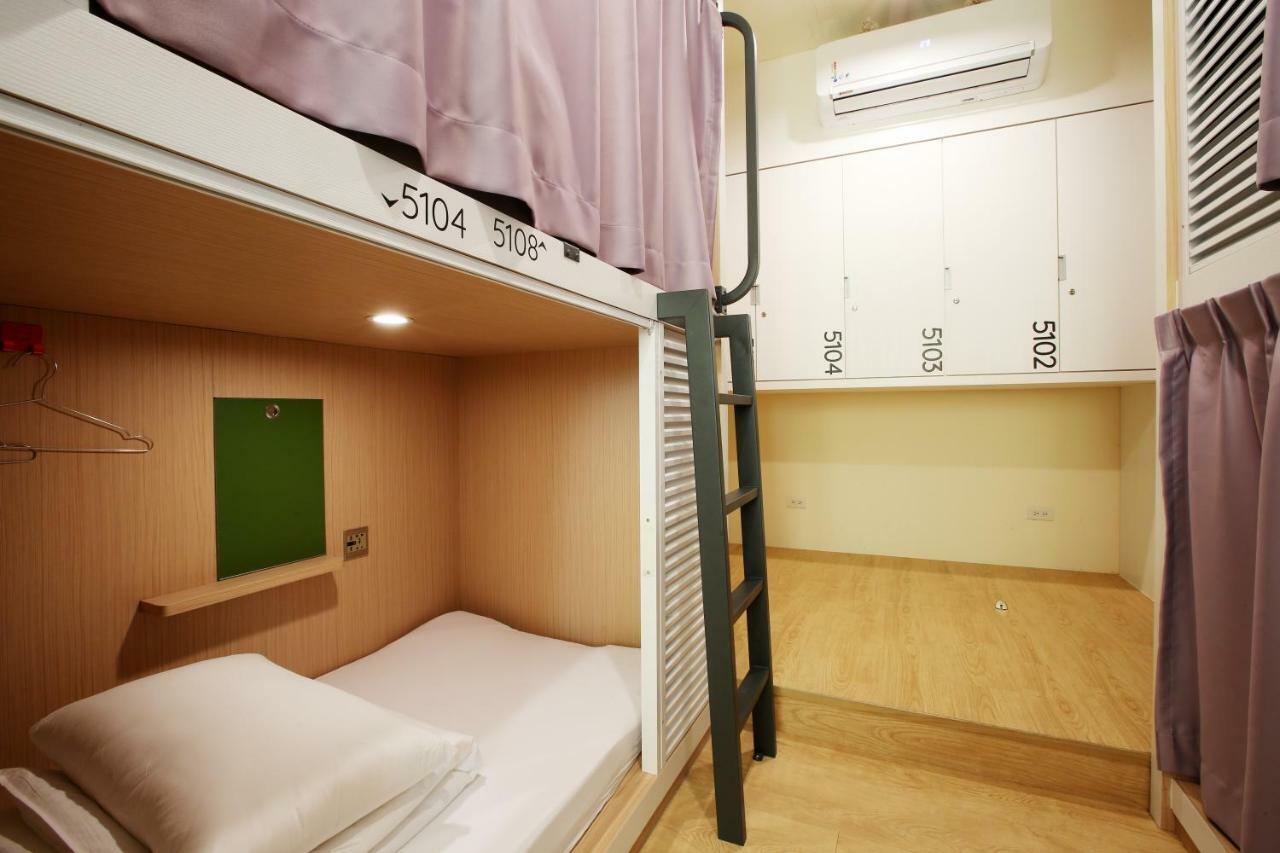 Loosha Hostel Taichung Esterno foto