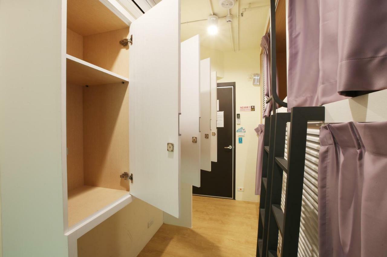 Loosha Hostel Taichung Esterno foto