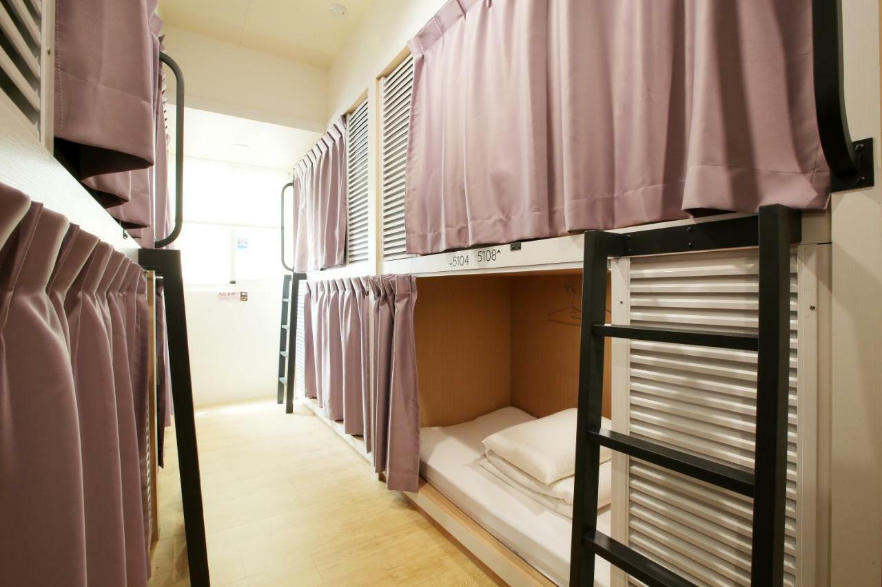 Loosha Hostel Taichung Esterno foto