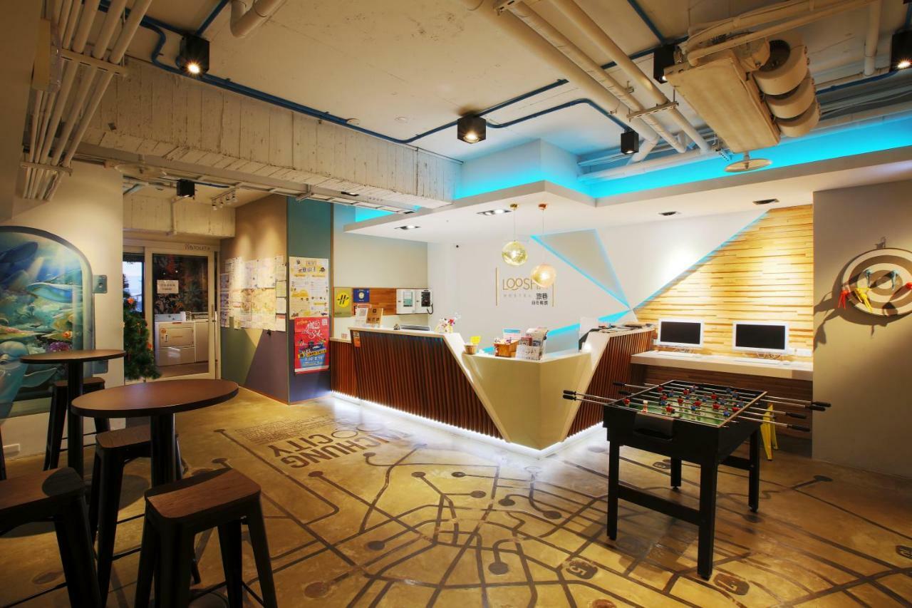 Loosha Hostel Taichung Esterno foto